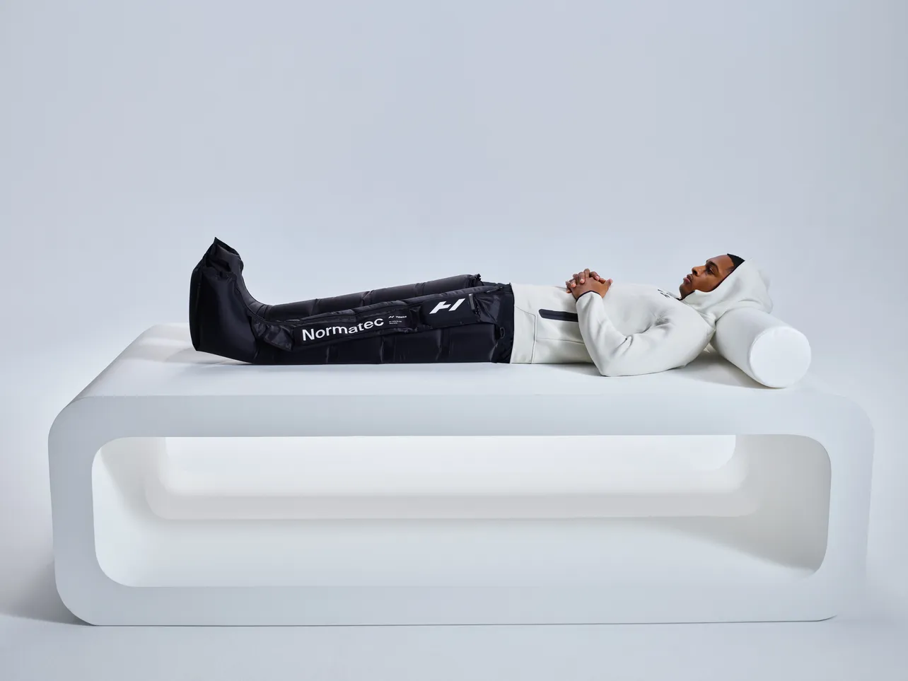 Normatec Premier 2025: Wireless Compression Therapy by Hyperice