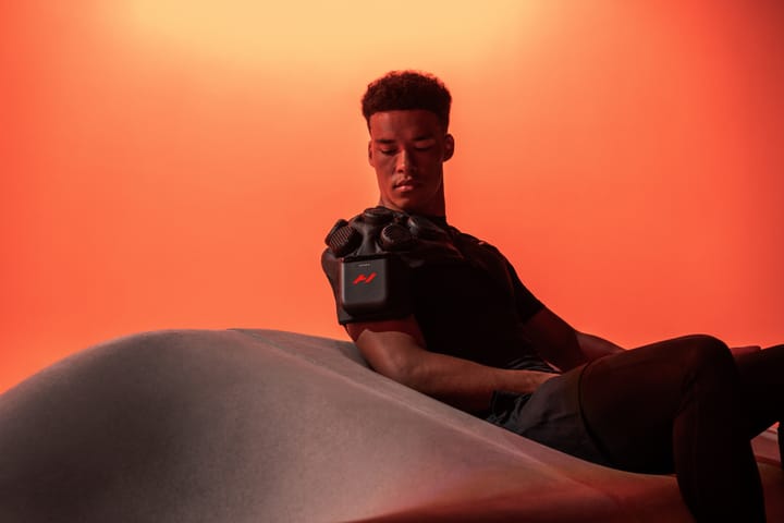 Hyperice X 2 Shoulder Review: Portable Contrast Therapy