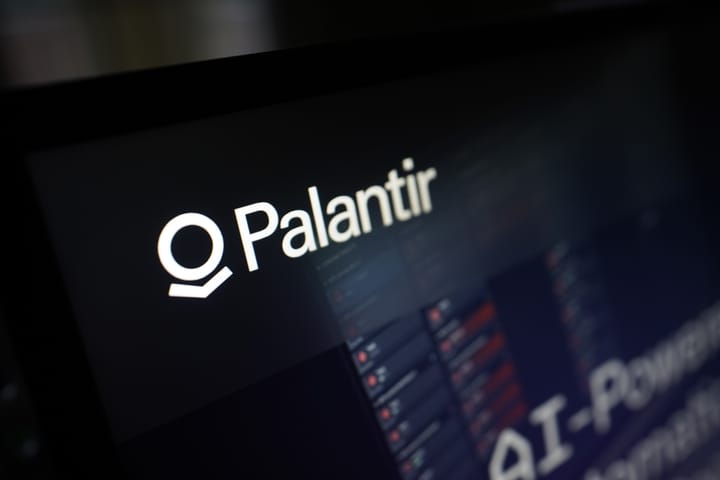 How Palantir Works: The Company, Its Software, and Its Role in Defense and Intelligence